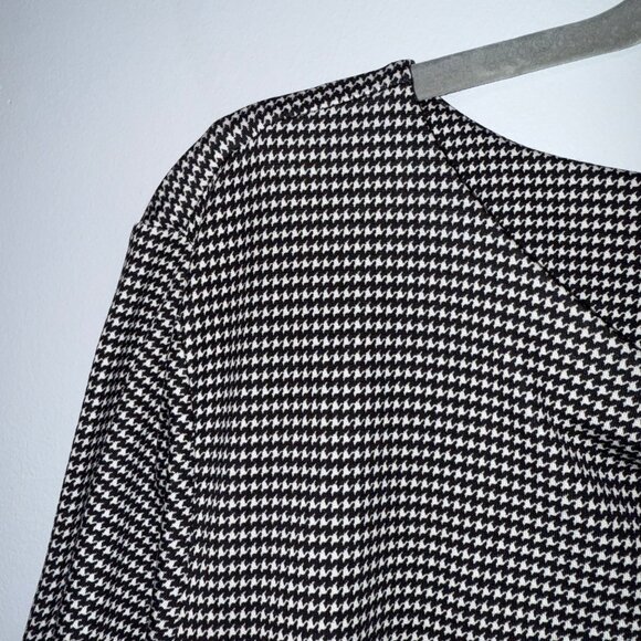 Chicos Womens Black & White Houndstooth Top W/ Gold Button Detail US Size L - Picture 6 of 6